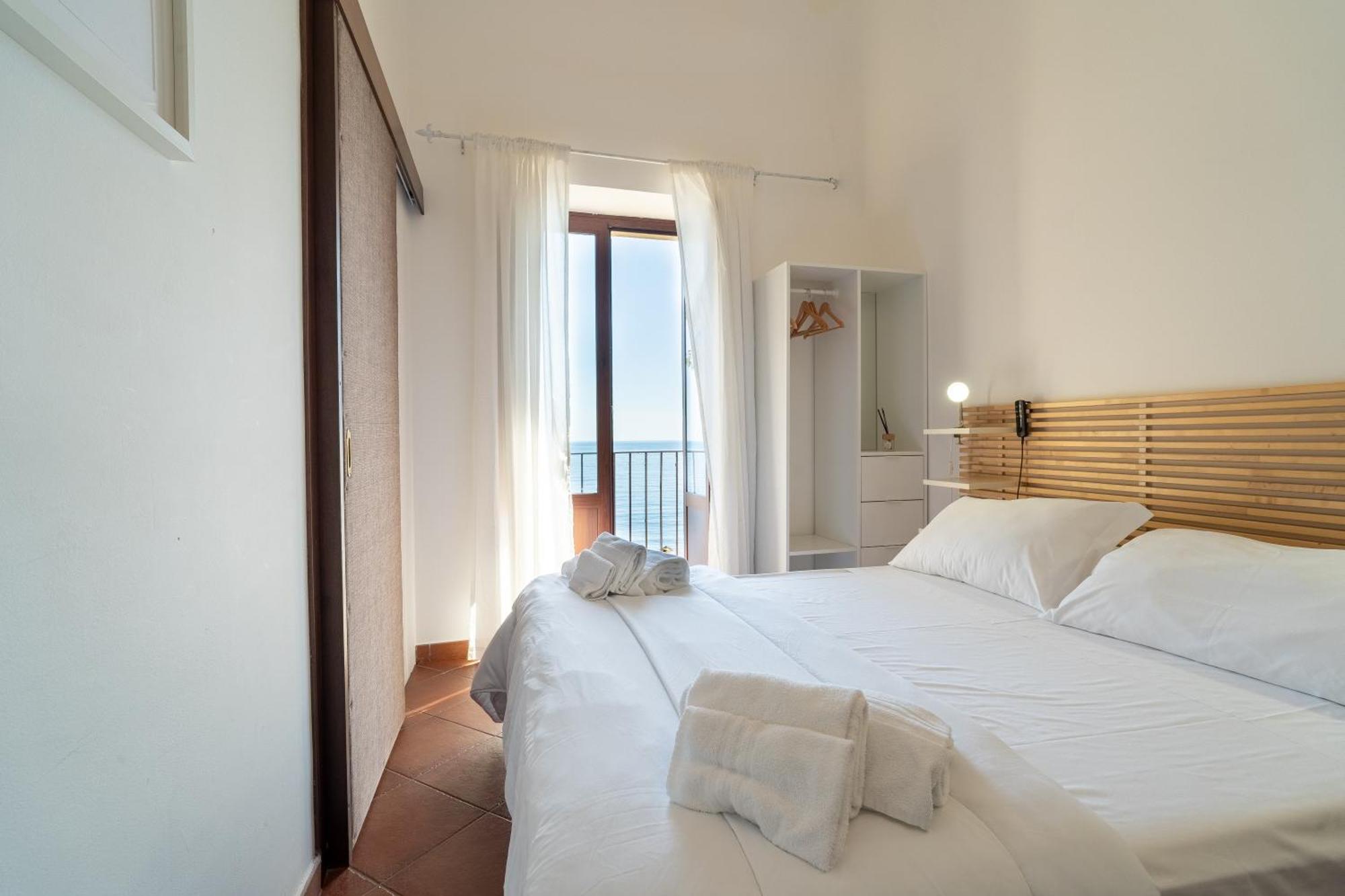 Casa Scala Hotel Acireale Bagian luar foto